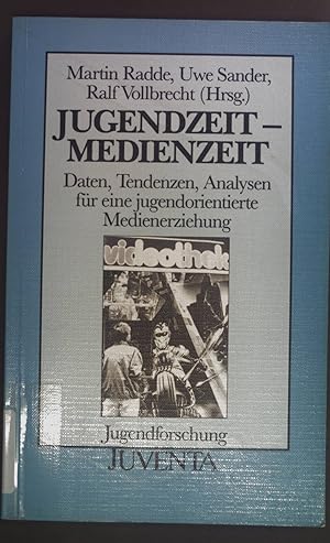 Bild des Verkufers fr Jugendzeit - Medienzeit: Daten, Tendenzen, Analysen fr eine jugendorientierte Medienerziehung. Jugendforschung. zum Verkauf von books4less (Versandantiquariat Petra Gros GmbH & Co. KG)