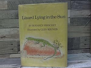 Imagen del vendedor de Lizard Lying in the Sun a la venta por Archives Books inc.