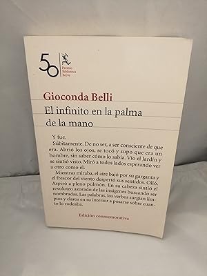 Seller image for El infinito en la palma de la mano (Edicin conmemorativa, exclusiva reproduccin facsimilar de la novela corregida a mano por la autora) for sale by Libros Angulo