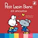Bild des Verkufers fr Petit Lapin Blanc est amoureux [FRENCH LANGUAGE - No Binding ] zum Verkauf von booksXpress