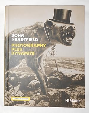 Imagen del vendedor de John Heartfield - Photography Plus Dynamite (Royal Academy of Arts, London 26 September 2020 - 3 January 2021 and touring) a la venta por David Bunnett Books