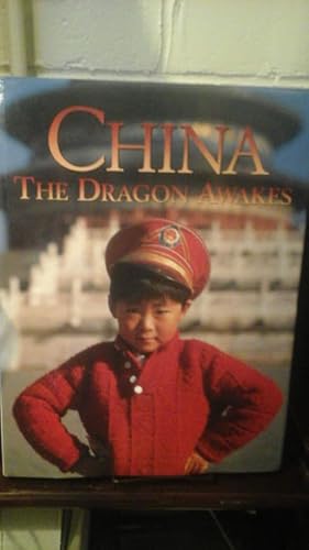 Bild des Verkufers fr China The Dragon Awakes zum Verkauf von Stone Soup Books Inc