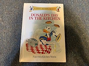 Imagen del vendedor de DONALD'S DAY IN THE KITCHEN a la venta por Betty Mittendorf /Tiffany Power BKSLINEN