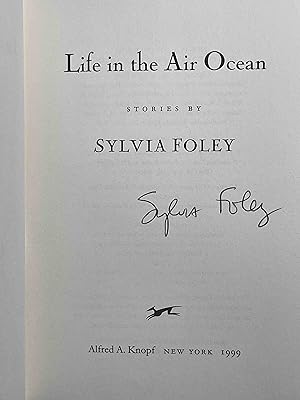 Imagen del vendedor de LIFE IN THE AIR OCEAN: Stories. a la venta por Bookfever, IOBA  (Volk & Iiams)