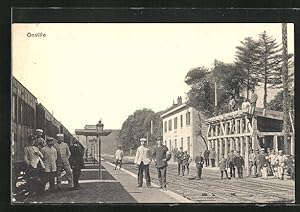 Ansichtskarte Onville, Soldaten auf dem Bahnhof