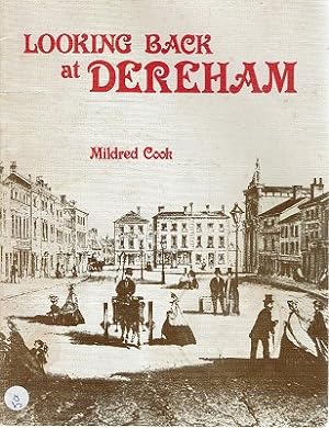 Image du vendeur pour Looking Back At Dereham mis en vente par Marlowes Books and Music