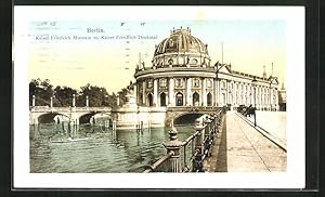 Bild des Verkufers fr Ansichtskarte Berlin, Kaiser Friedrich Denkmal vor dem Kaiser Friedrich Museum auf der Museumsinsel zum Verkauf von Bartko-Reher