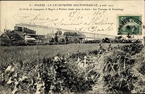 Ansichtskarte / Postkarte Les Ponts de Cé Maine et Loire, Eisenbahnunglück 1907, travaux de Sauve...