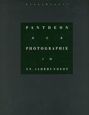 Immagine del venditore per Pantheon der Photographie im XX. Jahrhundert venduto da primatexxt Buchversand