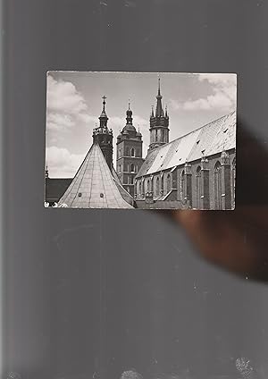 Krakow - Wieze Kosciola Mariackiego i sw. Babary [= The towers of St. Mary's Church and St. Barba...