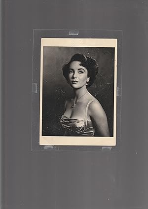 Elizabeth Taylor, 1948 [Post card postcard carte postale]
