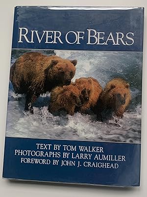 Seller image for River of Bears for sale by Green River Books