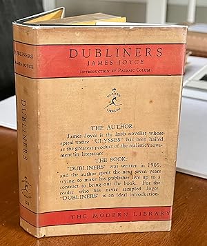 Imagen del vendedor de Dubliners **VERY RARE EARLY LEATHERETTE MODERN LIBRARY WITH DUST JACKET** a la venta por The Modern Library