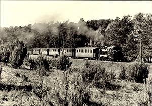 Bild des Verkufers fr Ansichtskarte / Postkarte Insel Rgen, Schmalspurbahn Rasender Roland, Personenzug zwischen Garftitz und Sellin zum Verkauf von akpool GmbH