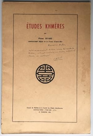 Image du vendeur pour Etudes khmres. Introduction . Trait de la construction des maisons, manire de voir si les terrains sont propices, trait de l'achat des barques. mis en vente par les routes du globe