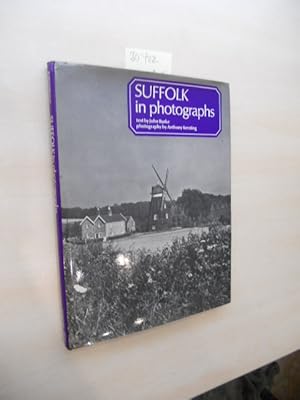 Bild des Verkufers fr Suffolk in photographs. zum Verkauf von Klaus Ennsthaler - Mister Book