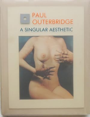 A Singular Aesthetic. Photographs & Drawings 1921 - 1941. A catalogue raisonnée. Edited by Elaine...