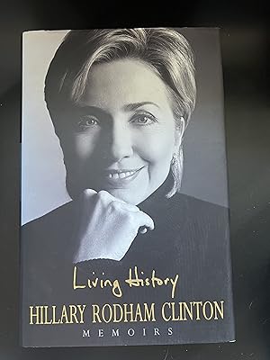 Bild des Verkufers fr Living History Hilary Rodham Clinton Memoirs zum Verkauf von Book_Attic