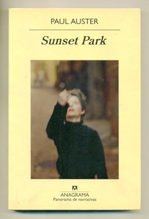 Imagen del vendedor de SUNSET PARK (Edicion en Espaol) a la venta por Ducable Libros