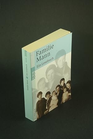 Seller image for Familie Mann: ein Lesebuch - Grossdruck. Ausgewählt von Barbara Hoffmeister for sale by Steven Wolfe Books