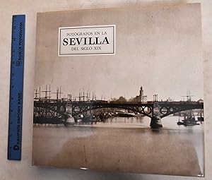 Immagine del venditore per Fotografos en la Sevilla del Siglo XIX venduto da Mullen Books, ABAA