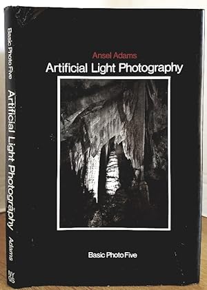 Imagen del vendedor de ARTIFICIAL LIGHT PHOTOGRAPHY - BASIC PHOTO 5 a la venta por MARIE BOTTINI, BOOKSELLER
