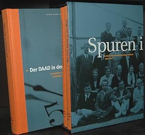 Seller image for Spuren in die Zukunft. Der Deutsche Akademische Austauschdienst. 1925 - 2000. Drei Bnde. for sale by Antiquariat Das Zweitbuch Berlin-Wedding