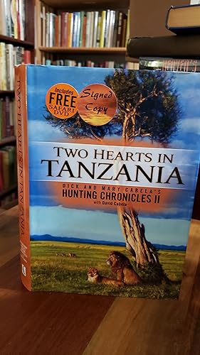 Bild des Verkufers fr Two Hearts in Tanzania zum Verkauf von Nash Books