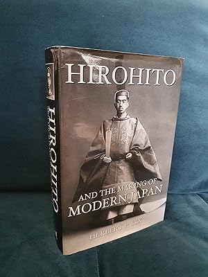 Bild des Verkufers fr Hirohito and the Making of Modern Japan zum Verkauf von B. B. Scott, Fine Books (PBFA)