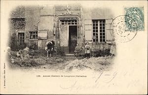 Bild des Verkufers fr Ansichtskarte / Postkarte Langrune Calvados, Ancien Chteau de Langrune, Kuh, Bauernfamilie zum Verkauf von akpool GmbH
