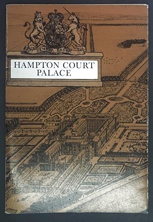 Seller image for Hampton court palace. for sale by books4less (Versandantiquariat Petra Gros GmbH & Co. KG)