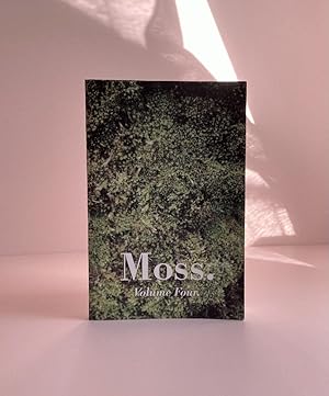 Immagine del venditore per Moss. Volume Four. [Paperback] Moss Lit Mag venduto da boredom books