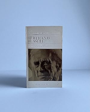 Bertrand Russell: A Collection of Critical Essays [Paperback] Edited by D.F. Pears