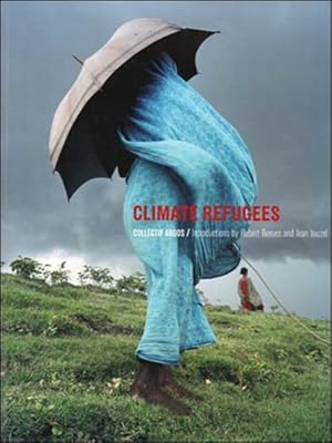 Imagen del vendedor de Climate Refugees a la venta por GreatBookPrices