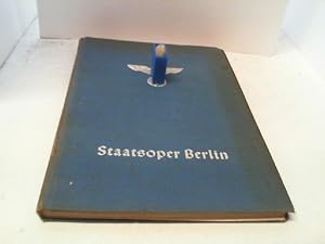 Imagen del vendedor de Staatsoper Berlin. Almanach 1936 bis 1939 mit Ausblick auf die Spielzeit 1939/40. a la venta por Antiquariat Uwe Berg