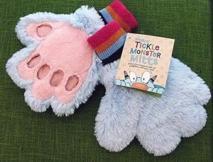 Image du vendeur pour Tickle Monster Mitts mis en vente par GreatBookPrices