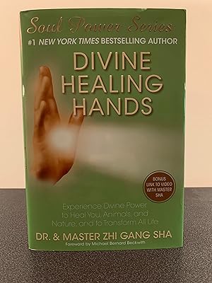 Imagen del vendedor de Divine Healing Hands: Experience Divine Power to Heal You, Animals, and Nature, and to Transform All Life [Soul Power Series] [FIRST EDITION, FIRST PRINTING] a la venta por Vero Beach Books