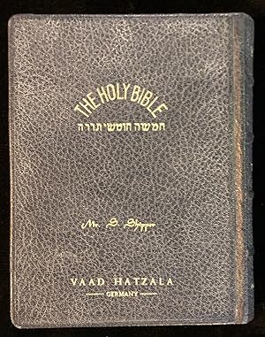 Image du vendeur pour HAMISHAH HUMSHE TORAH [SURVIVORS' HOLY BIBLE FROM VAAD HATZALA]    "       ת  " mis en vente par Dan Wyman Books, LLC