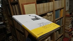 Image du vendeur pour The essential Joseph Beuys mis en vente par Libreria Utopia Pratica