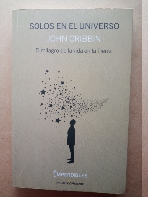 Imagen del vendedor de SOLOS EN EL UNIVERSO a la venta por El Sueo Escrito