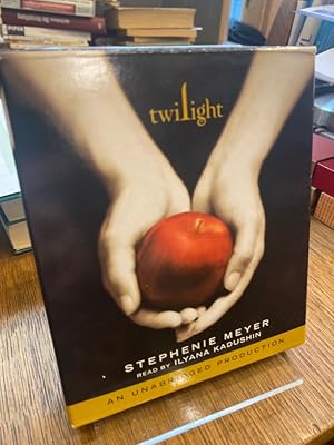 Twilight (= The Twilight Saga 1)