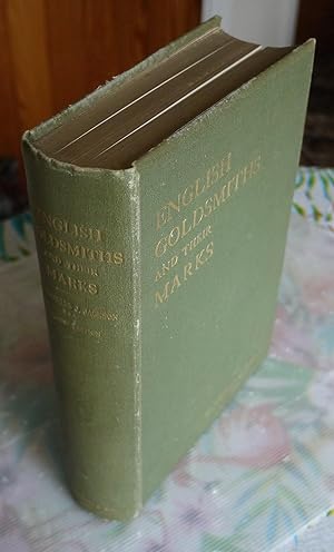 Imagen del vendedor de English Goldsmiths and Their Marks:A History of the Goldsmiths and Plate Workers of England,Scotland and Ireland a la venta por Bawnmore Fine and Rare Books