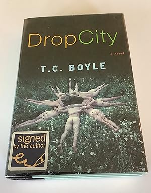 Imagen del vendedor de Drop City a la venta por Brothers' Fine and Collectible Books, IOBA