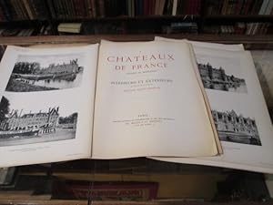 Bild des Verkufers fr Chteaux de France anciens et modernes.Intrieurs et extrieurs. zum Verkauf von Librairie FAUGUET