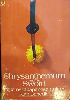 Imagen del vendedor de The Chrysanthemum and the Sword : Patterns of Japanese Culture a la venta por The Book House, Inc.  - St. Louis