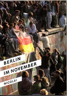 Image du vendeur pour Berlin im November. mis en vente par Leonardu