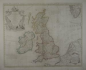 Bild des Verkufers fr Les Isles Britanniques ou sont le Rme. d'Angleterre tire de Sped, celuy d'Ecosse tire de Th. Pont &c., et celuy d'Irelande tire de Petti. Le tout rectifie par diverses observations Par G. De l'Isle geographe de l'Academie Royale des Sciences. Grenzkolorierte Kupferstich-Karte von Jean Baptiste Liebaux nach Guillaume de l'Isle, Amsterdam, Covens & Mortier um 1730, 48 x 58 cm (Plattenrd.) zum Verkauf von Antiquariat Johannes Mller