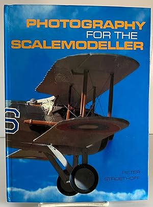 Seller image for Photography for the scalemodeller for sale by Books Galore Missouri