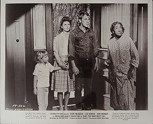 Bild des Verkufers fr Baby,The Rain Must Fall Lot of Ten 8 x 10 Stills 1965 Steve McQueen zum Verkauf von AcornBooksNH