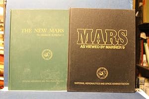Immagine del venditore per 2 Titel: The New Mars und Mars as viewed by Mariner 9 The New Mars. The Discoveries of Mariner 9. Mars as viewed by Mariner 9. A Pictorial Presentation by the Mariner 9 Television Team and the Planetology Program Principal Investigators venduto da Eugen Kpper
